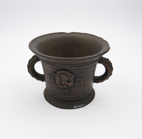 Bronze bell jar from Science museum group collection